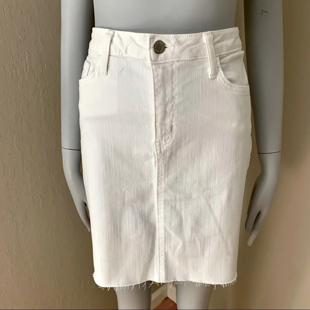 JUST BLACK White Denim Stretch Cotton Raw Hem Skirt Style # CD132K Size Small - Picture 5 of 16